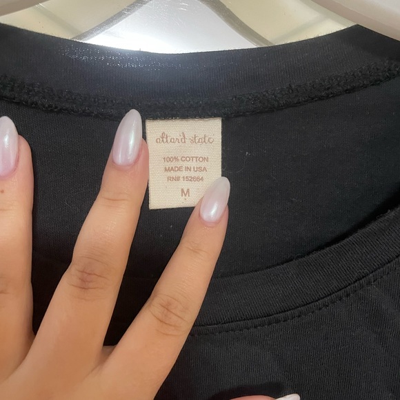 Smiley face cropped shirt - Picture 2 of 3